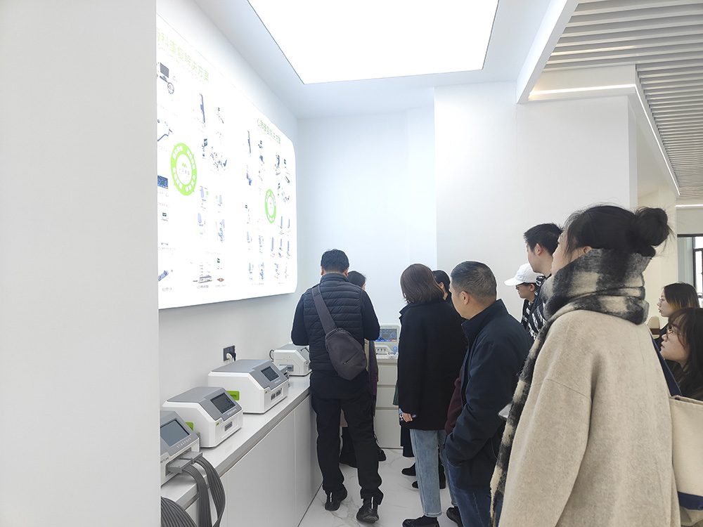 IMG20251207102933.jpg IMG20251207102933.jpg